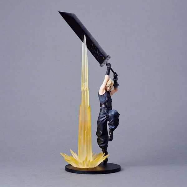 Final Fantasy VII Rebirth - Cloud Strife Statue: Square-Enix